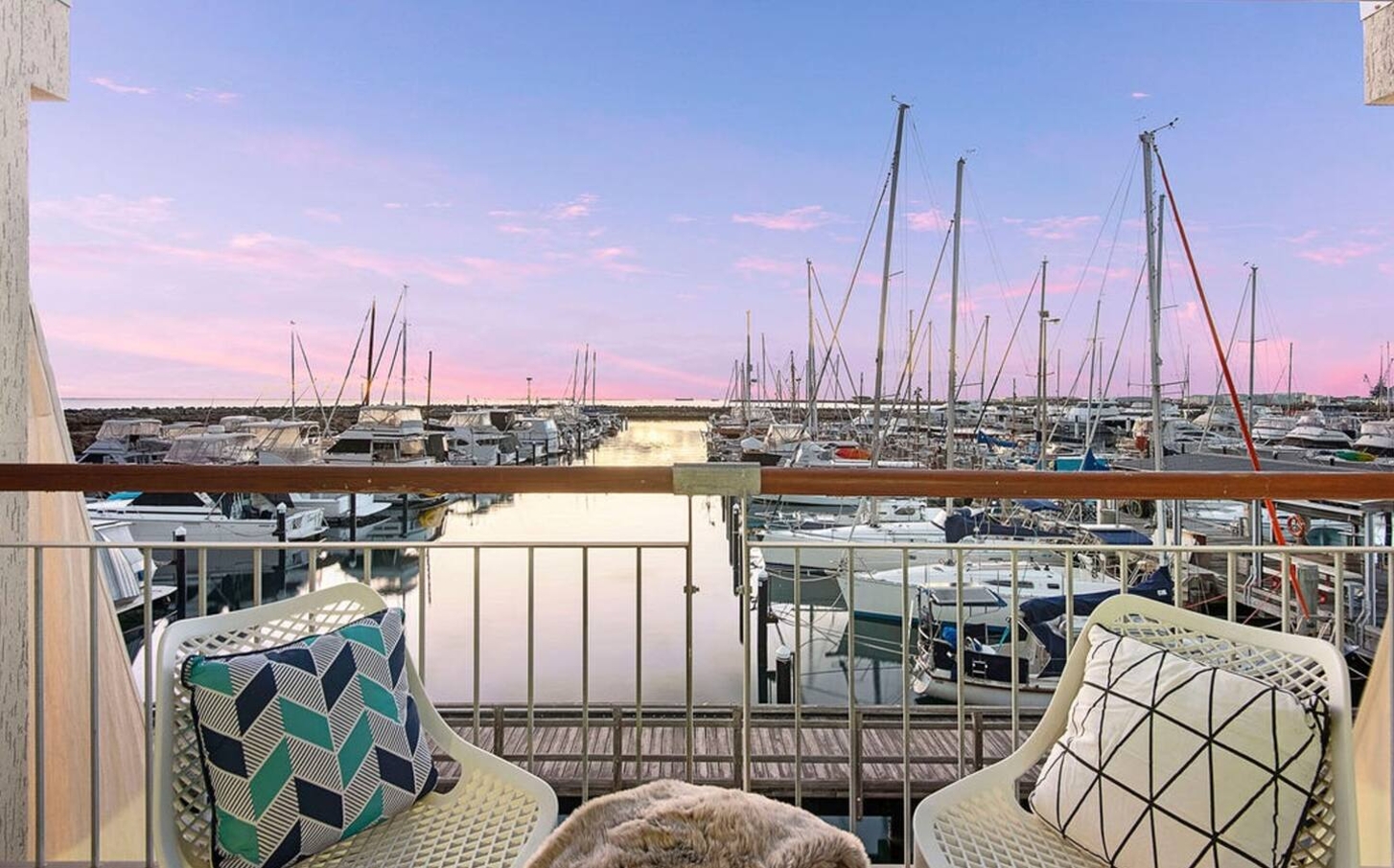 Waterfront Escape on Fishermans Wharf w Ocean View — Fremantle, WA — vacation rental