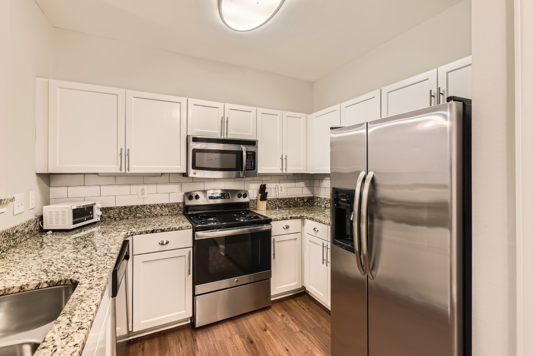 Crest at Midtown · Unit 2302 2/2
