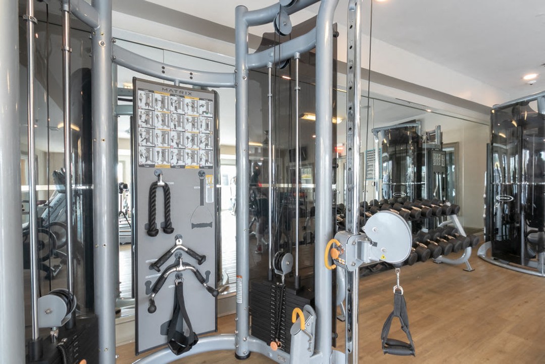 Crest at Midtown · Unit 2302 2/2