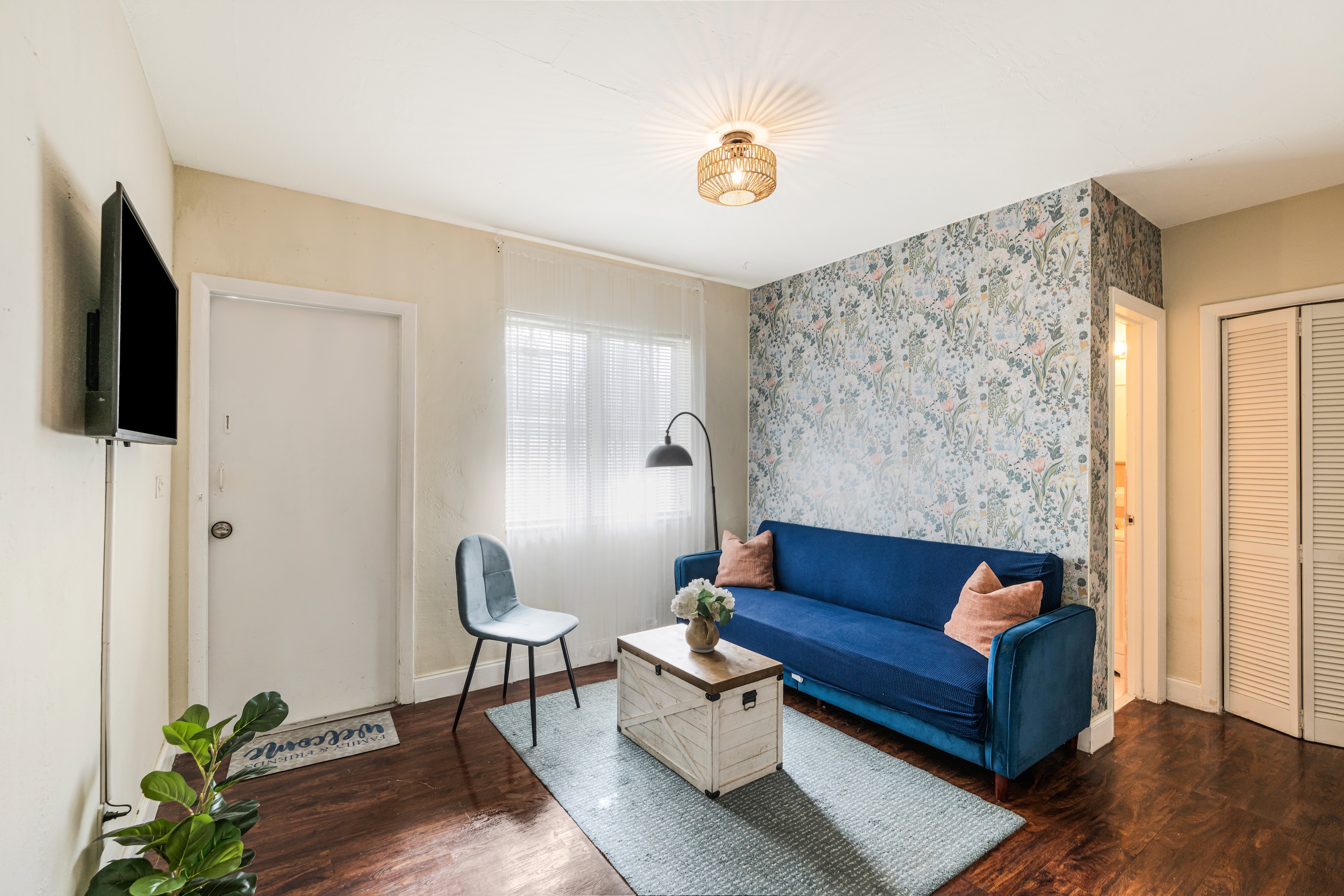 Cute 1BR Apt Walk to Calle 8, Short Drive to Brick — MIAMI, FL — vacation rental