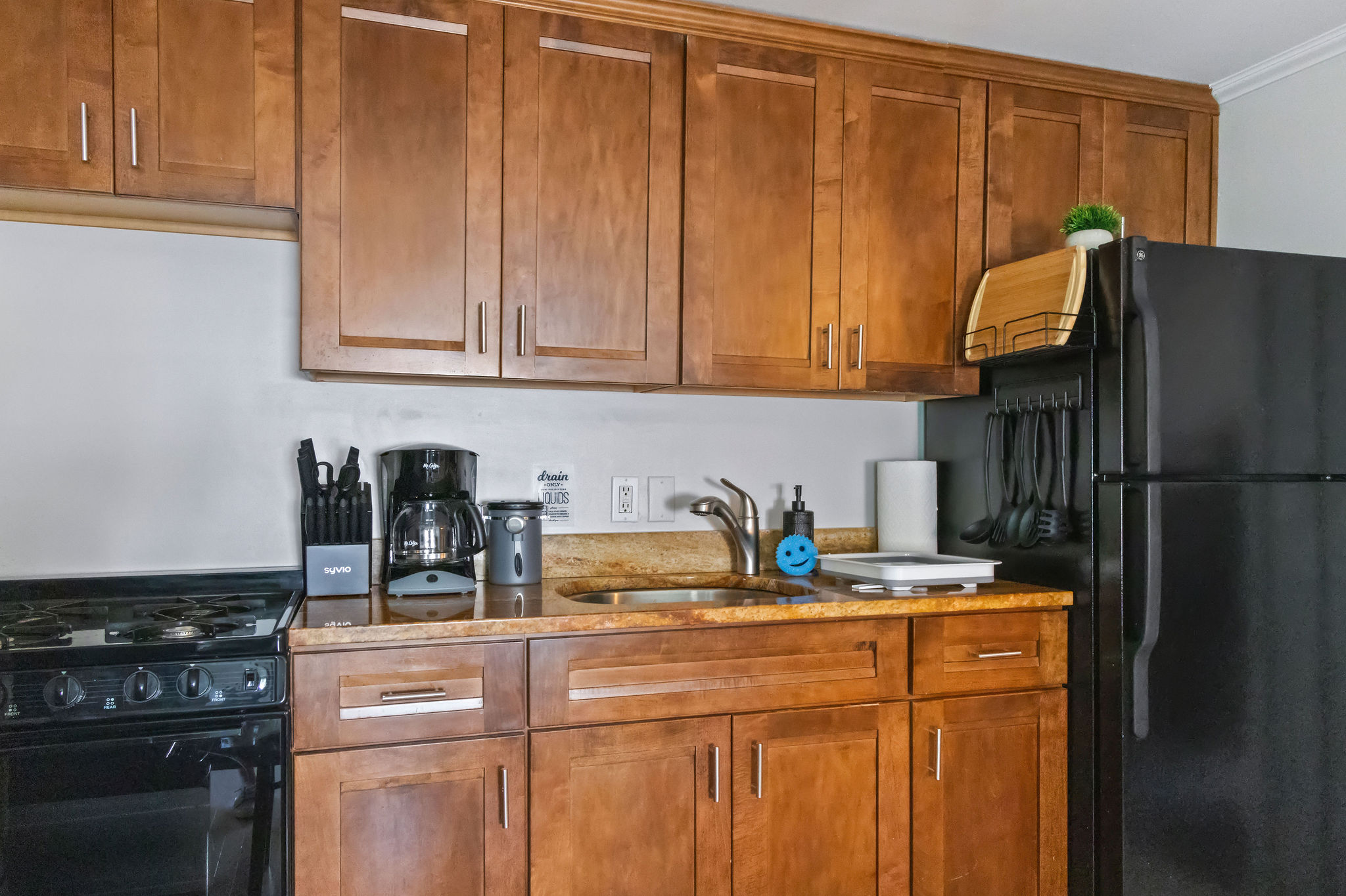 Cape Cod Beach Cottage - Unit B - Photo 13 of 29