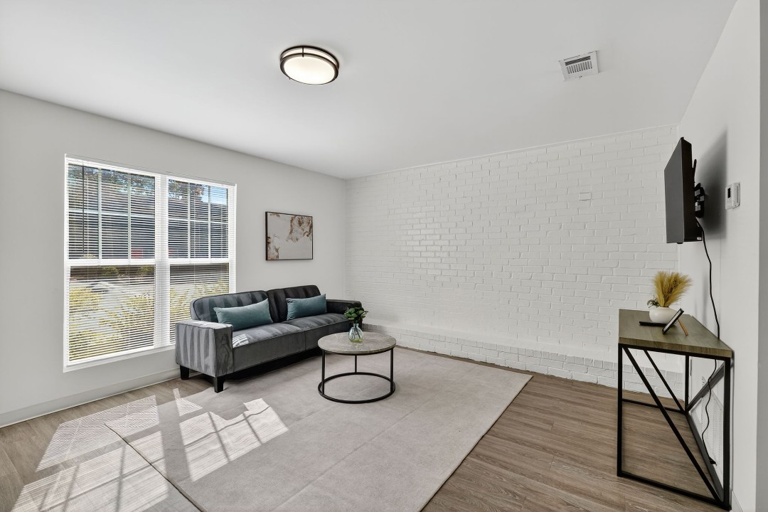 Wellington Townhomes · Unit F1