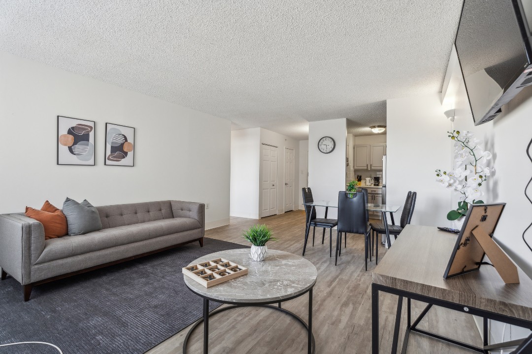 Legacy at Imperial Village · Unit 808 1/1