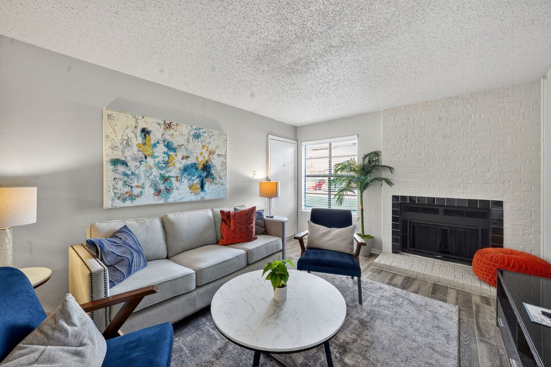 1 Bedroom · Signature layout