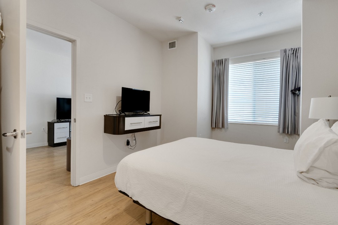 Simplicity At the Rim · Unit 1105  1105 1/1