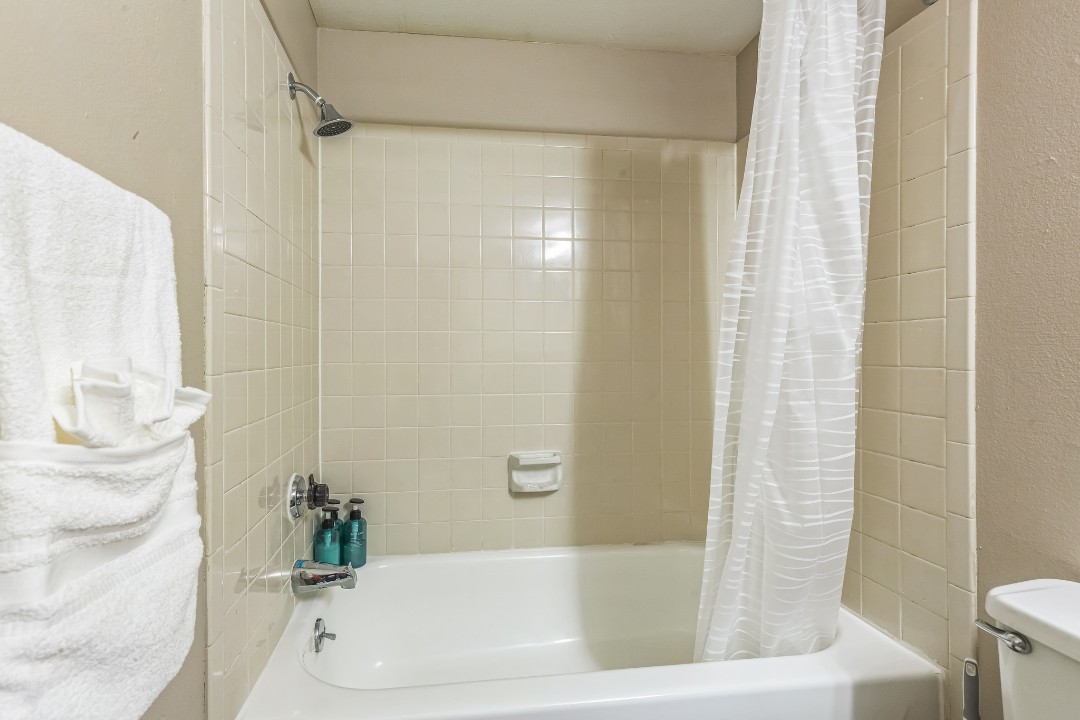 Rosehill Pointe · Unit 197 1/1