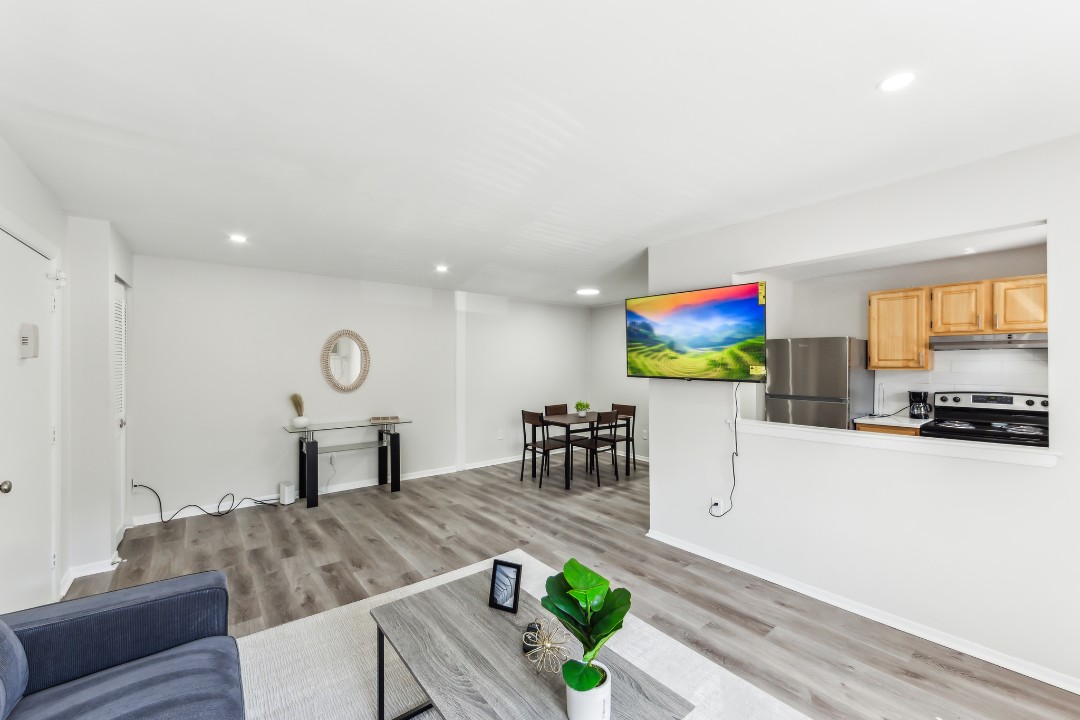 Pinebrook 1111 Wharton Drive, 1br