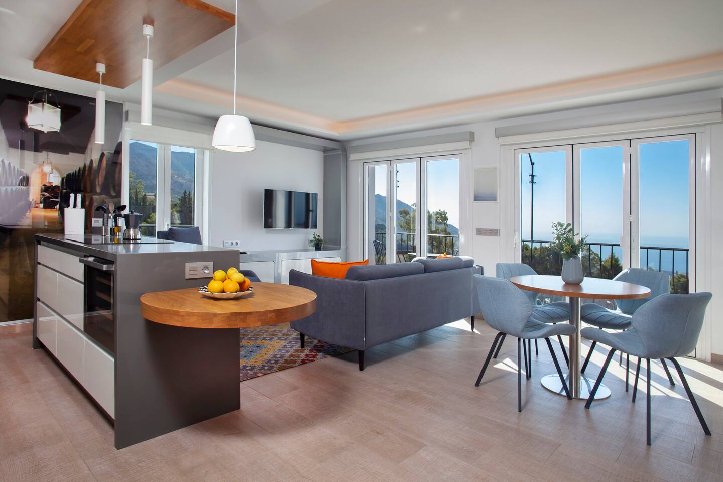 Luxury sea view apartment & pool — Mijas, Andalucía — vacation rental