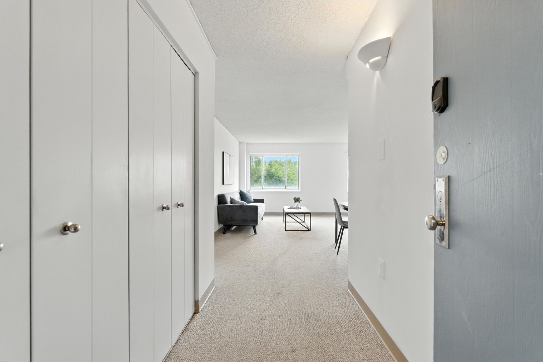 Legacy at Imperial Village · Unit 602 2/2
