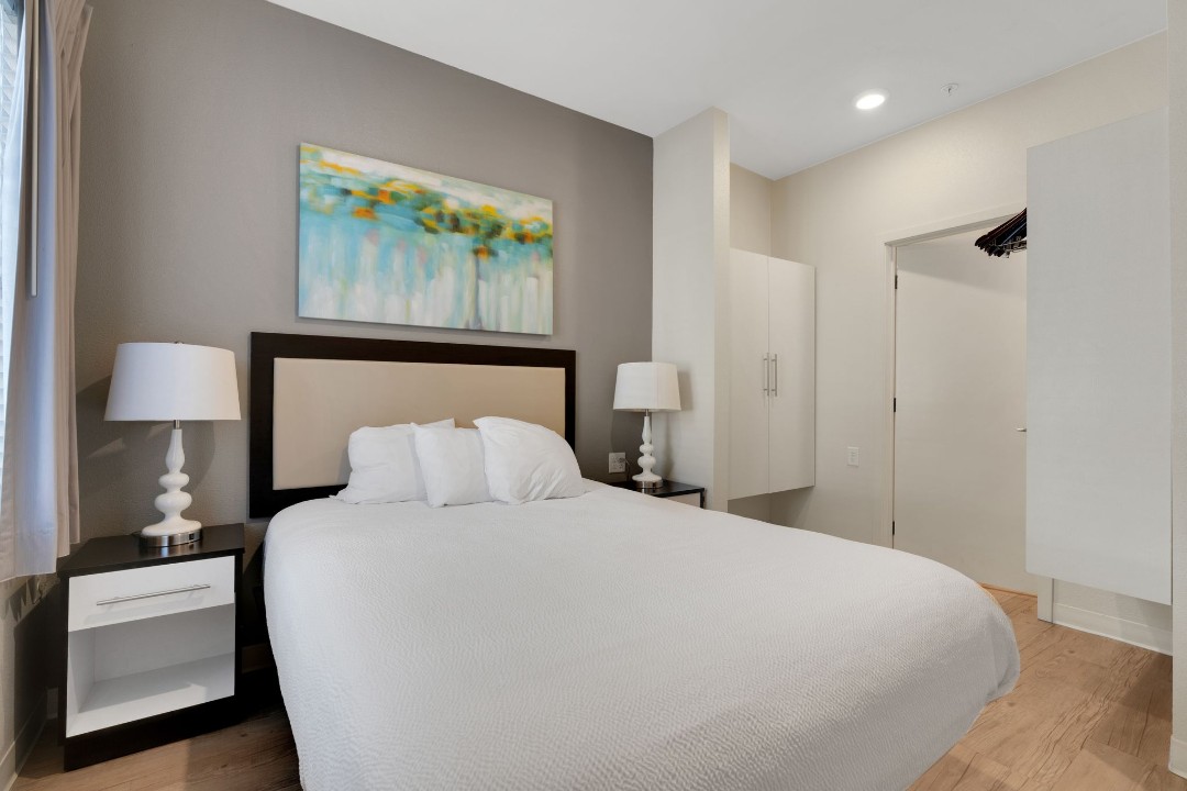 Simplicity At the Rim · Unit 1107  1107 1/1