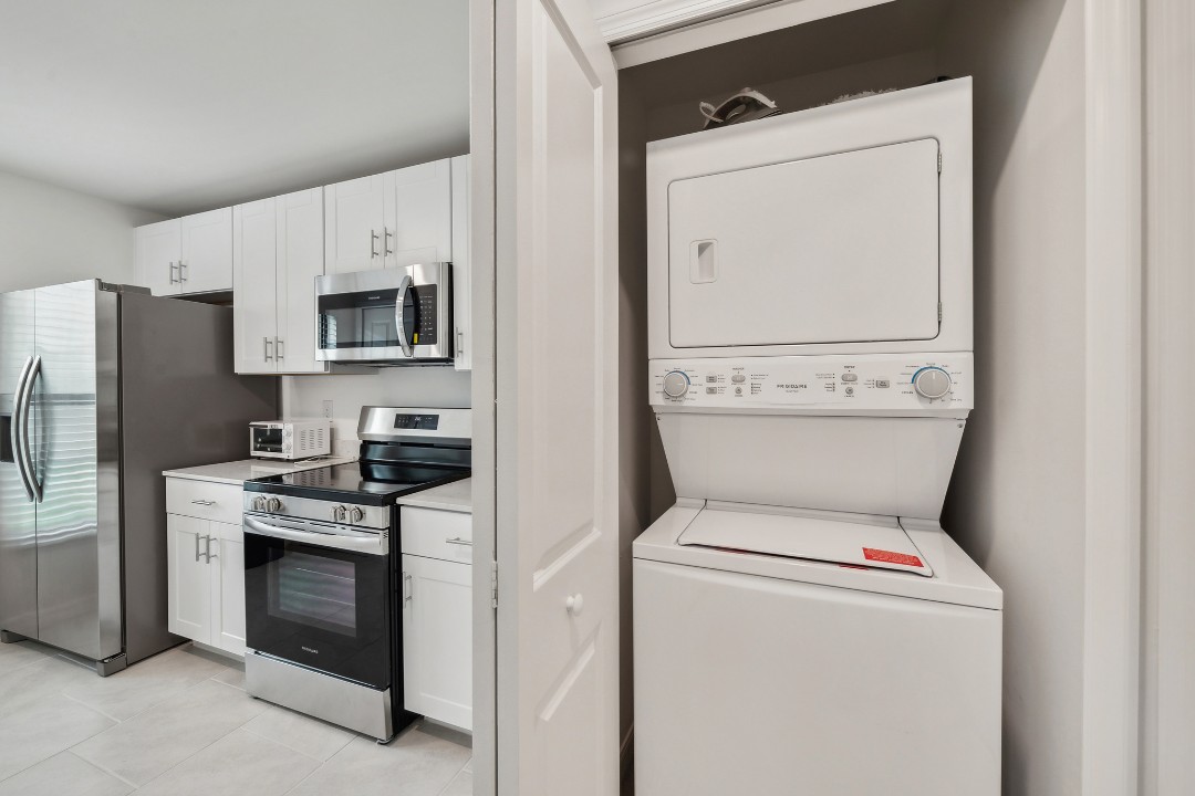 Landings at Westport · Unit 2007