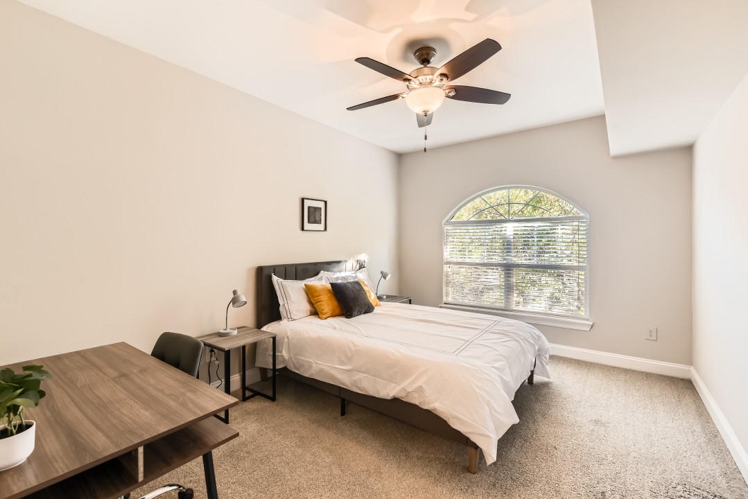 Crest at Midtown · Unit 4505 1/1
