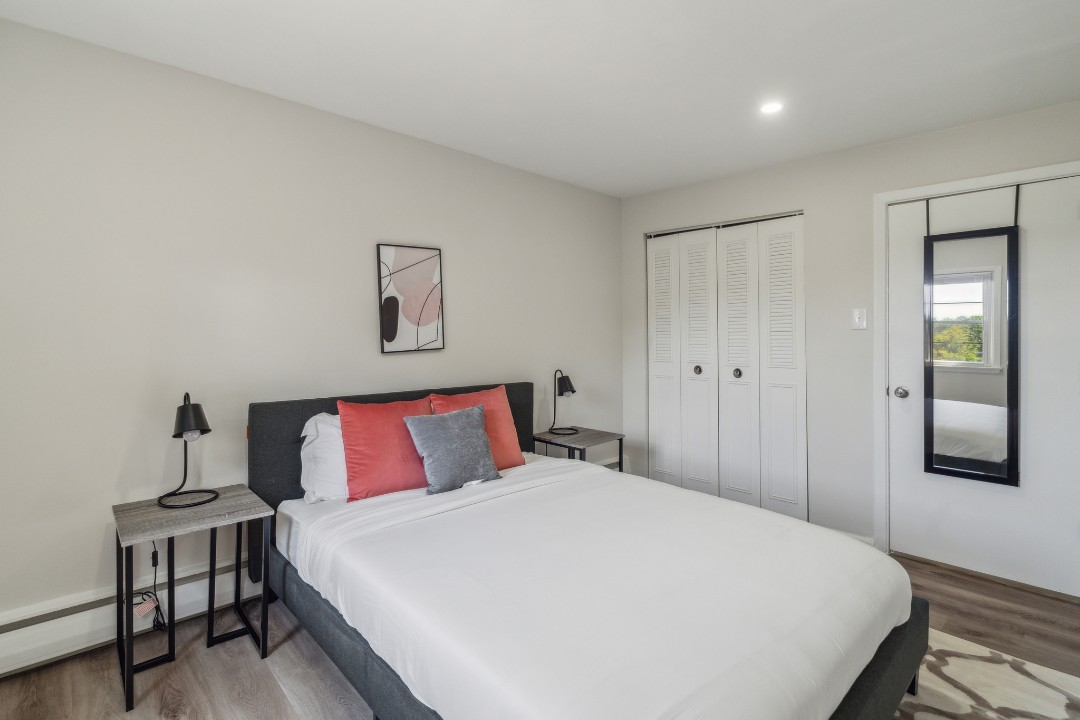 Pinebrook 908 Wharton Drive 2 Bed 2 Bath