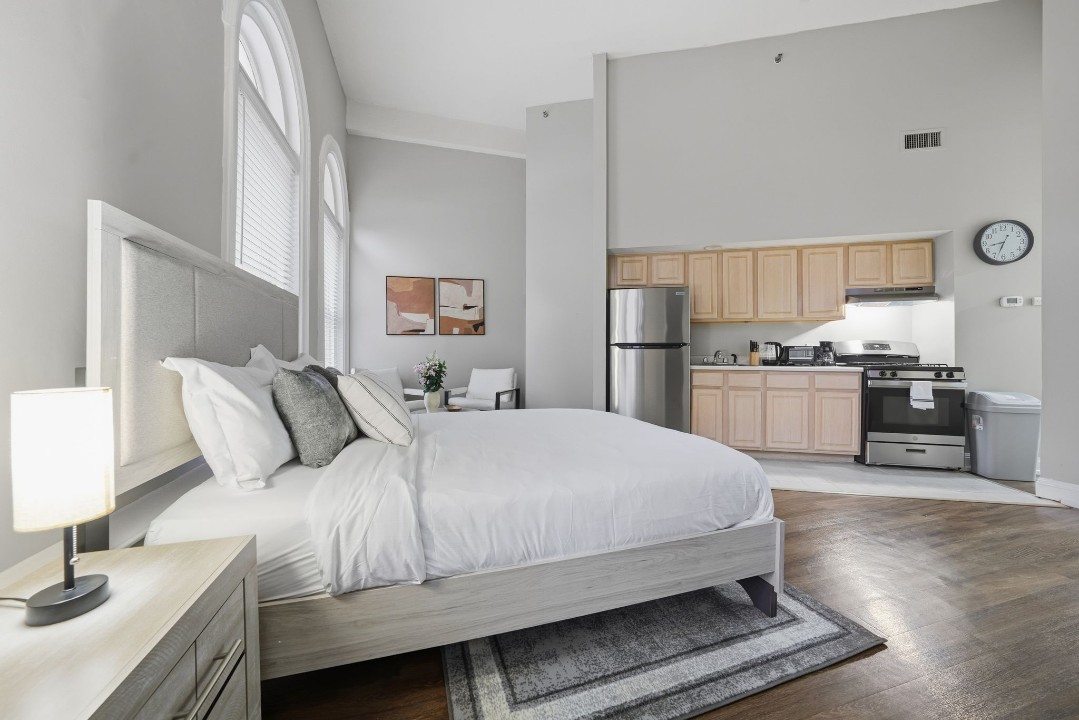 The Liberty Building 209 Studio