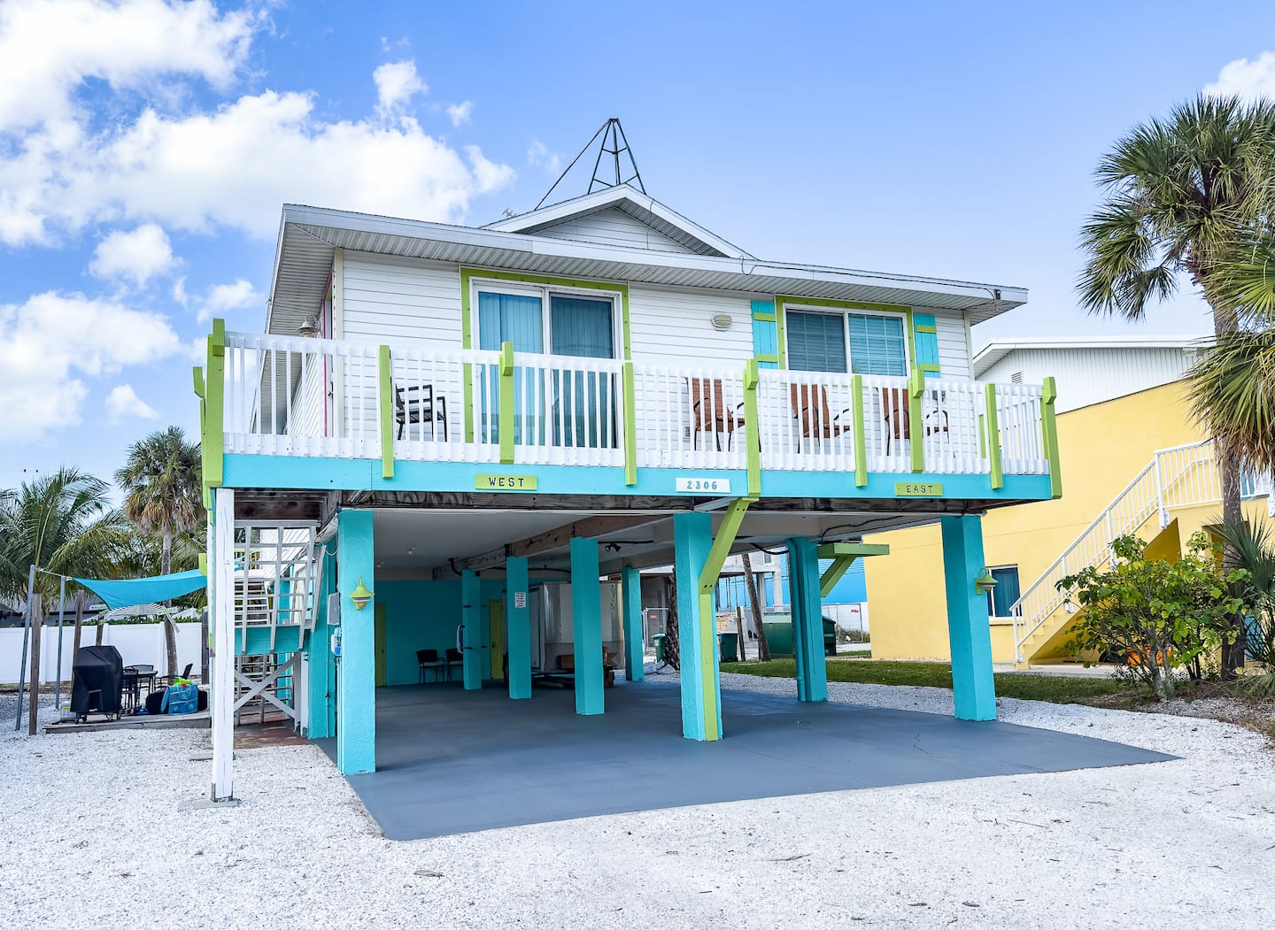 Ohana South 2 Br (West) - 100 steps from the Beach — Bradenton Beach, FL — vacation rental