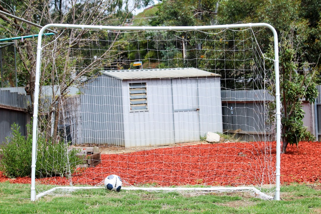 Direct Access to Park Reserve with Playground
Located adjacent to a lush green reserve with a children’s playground, offering families a safe and scenic space for outdoor activities