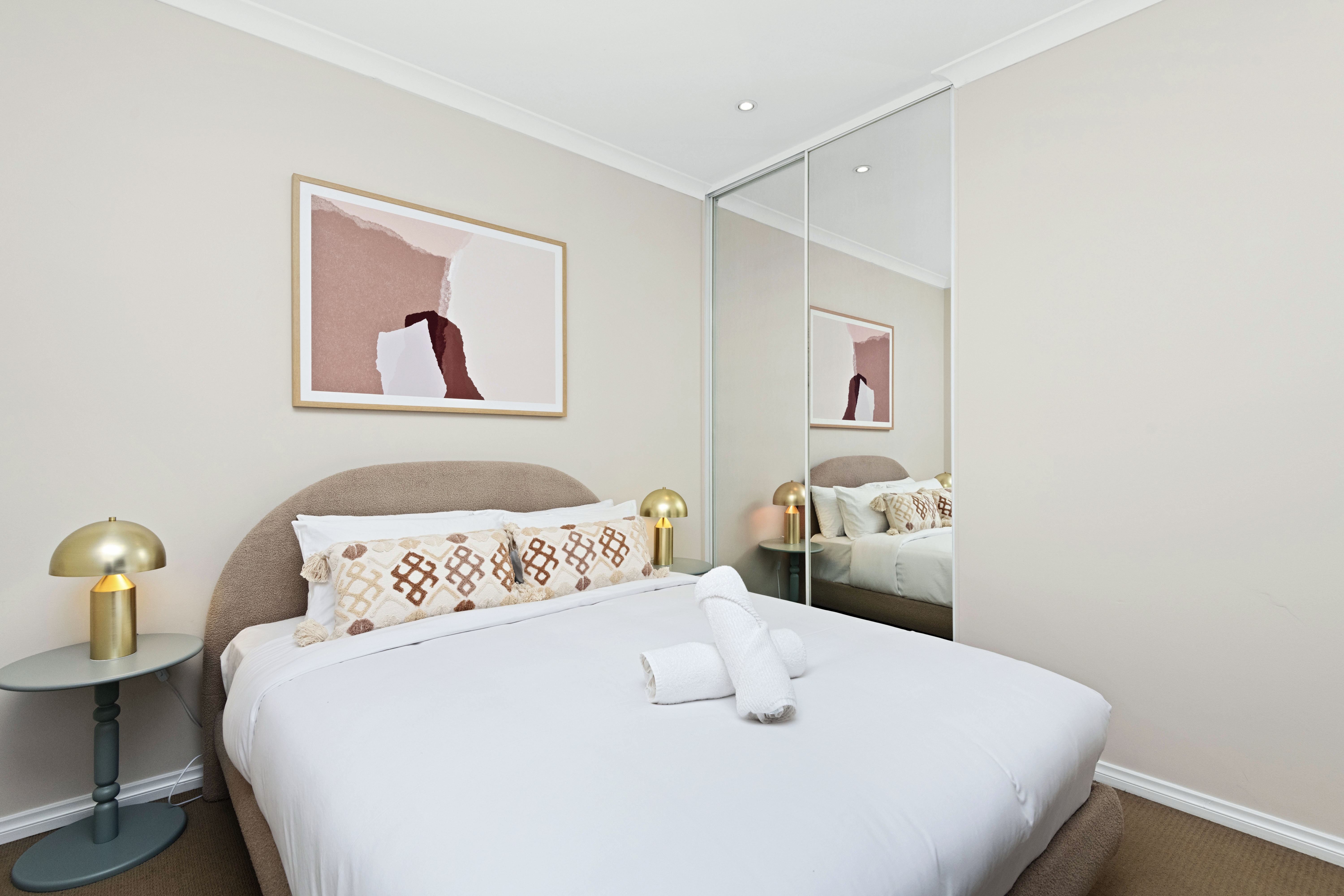 Stunning 3BR Perth Penthouse — East Perth, WA — vacation rental