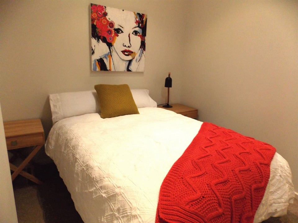 Extended stays welcome – ideal for relocations, work assignments, or in-between visits. Discounted rates for bookings of 28 nights or more.