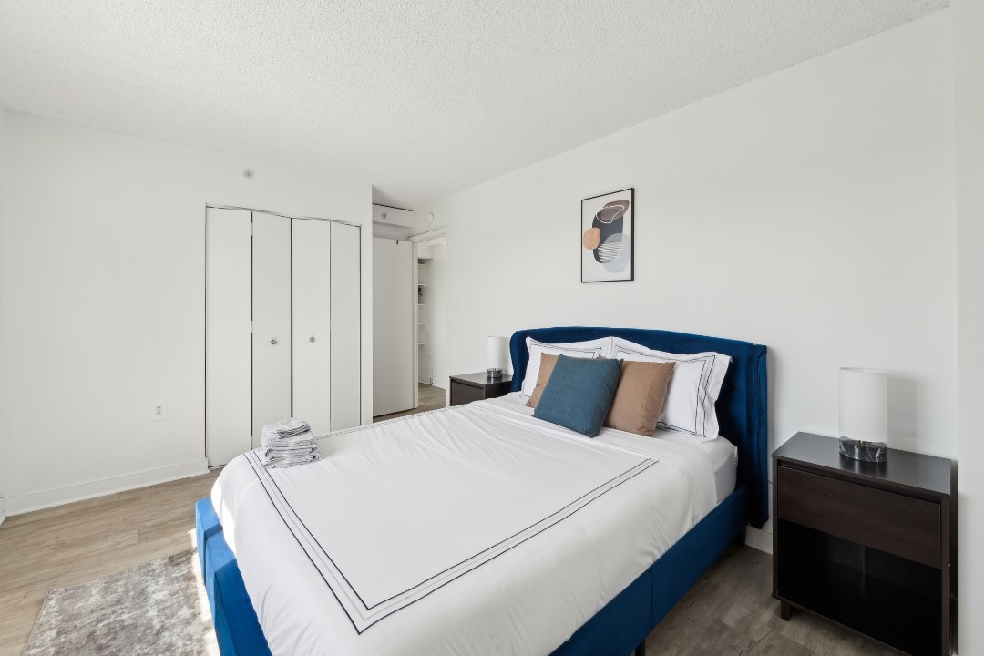Legacy at Imperial Village · Unit 418 2/1