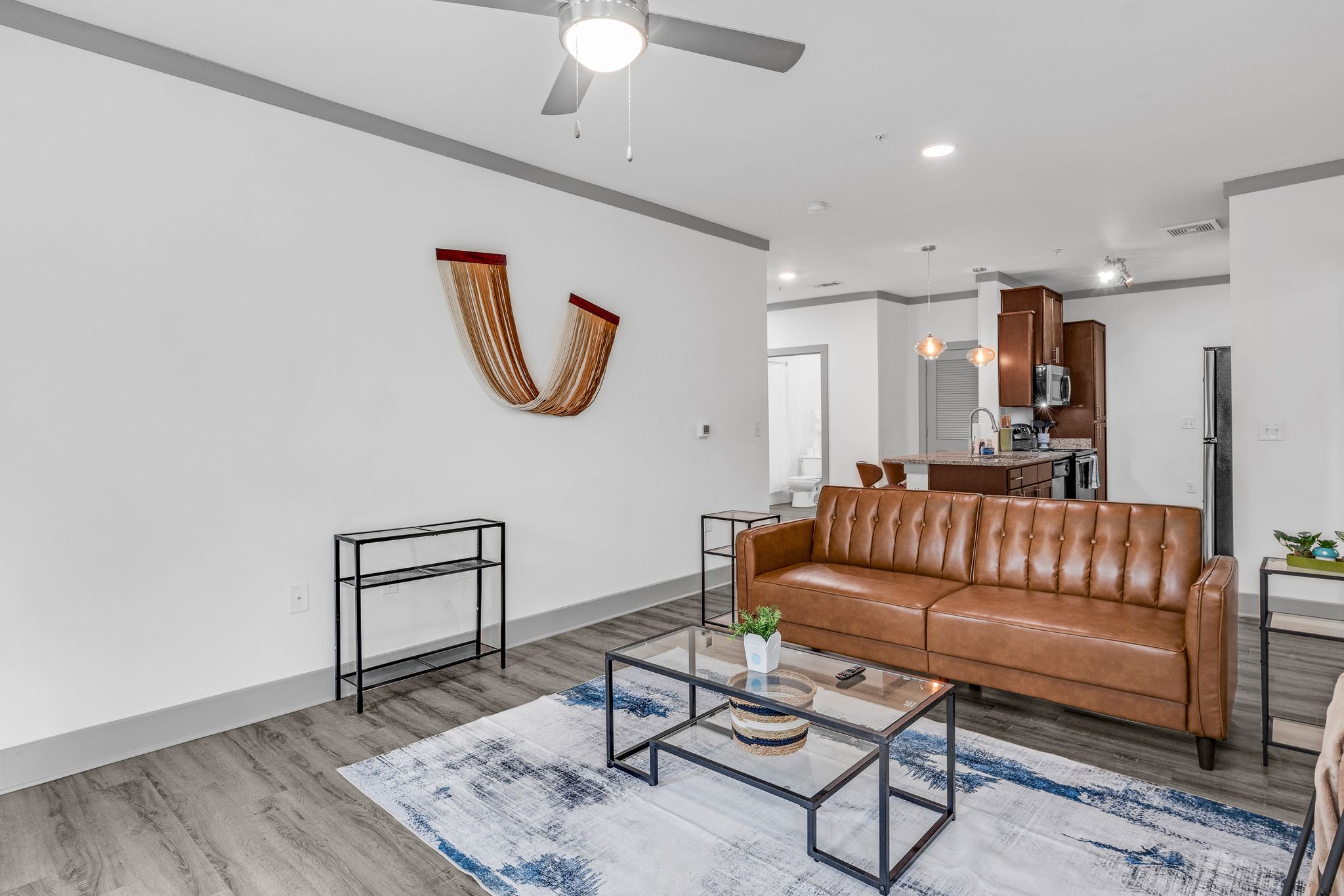 Overlook 4001 I Stunning 2Bd Apartment in Knoxville, TN