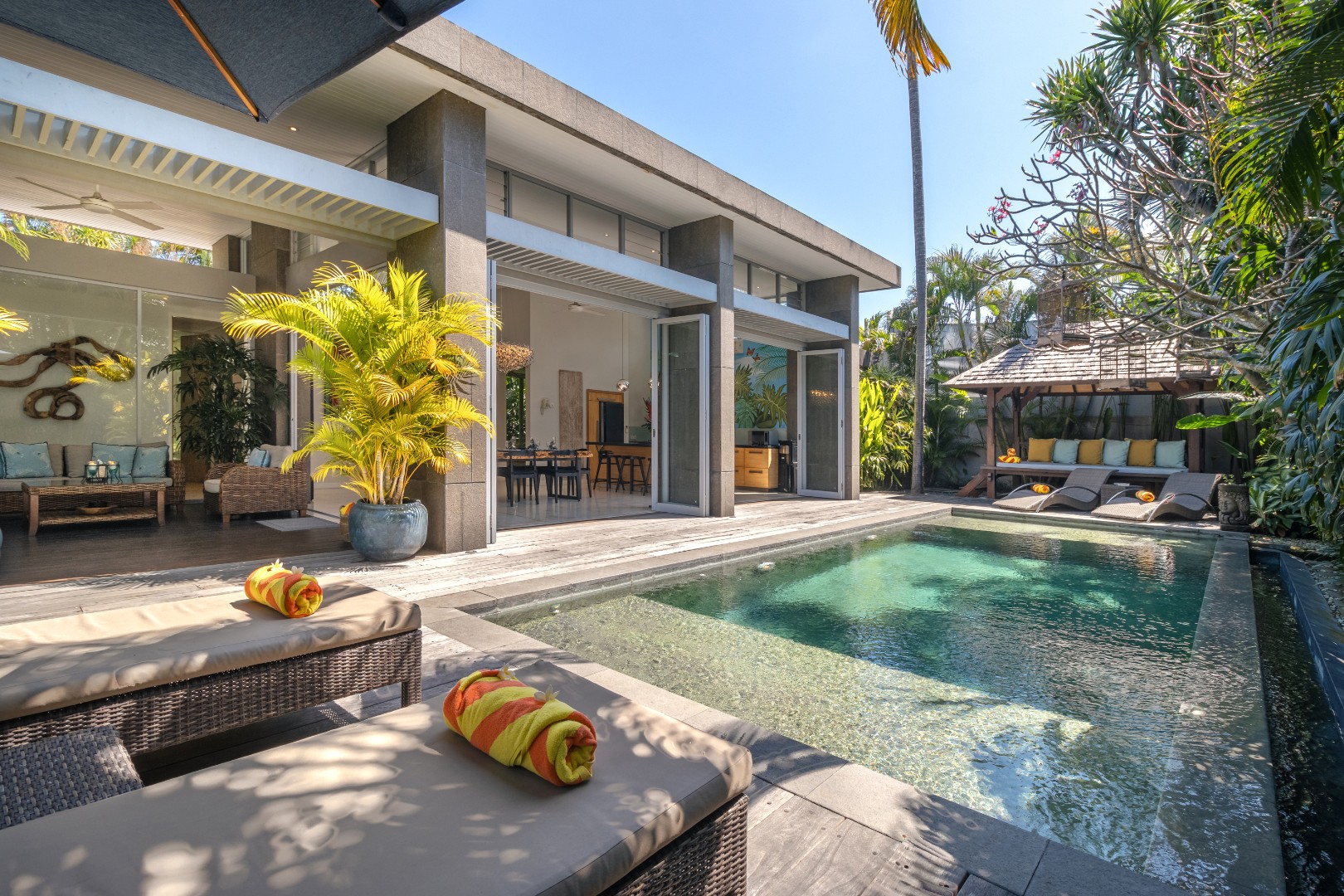Villa Damai - Stunning 3 Bed, B-fast, 24hr Securi