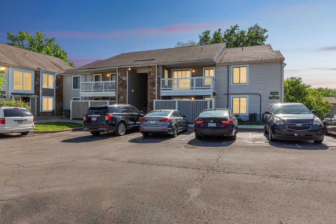 Rosehill Pointe · Unit 179 2/1