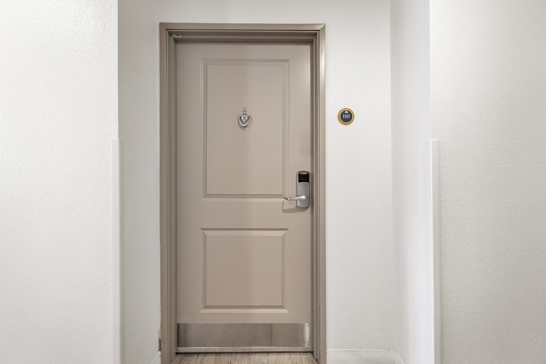 Simplicity At the Rim · Unit 1101  1101 2/2