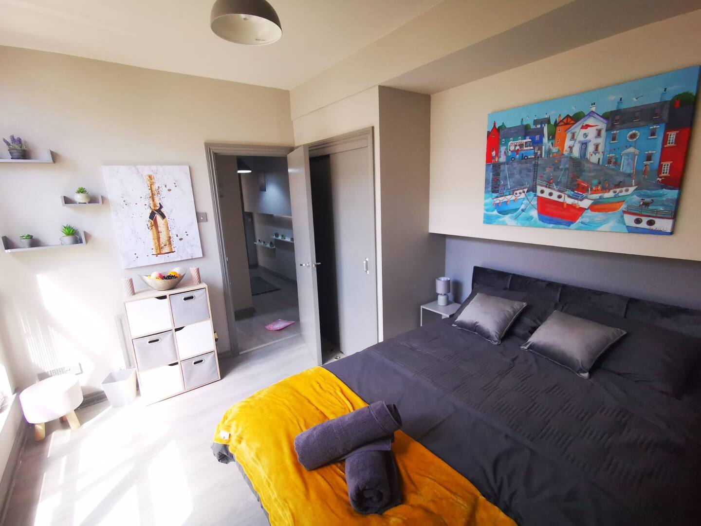 2BR Central Apartment photo 3