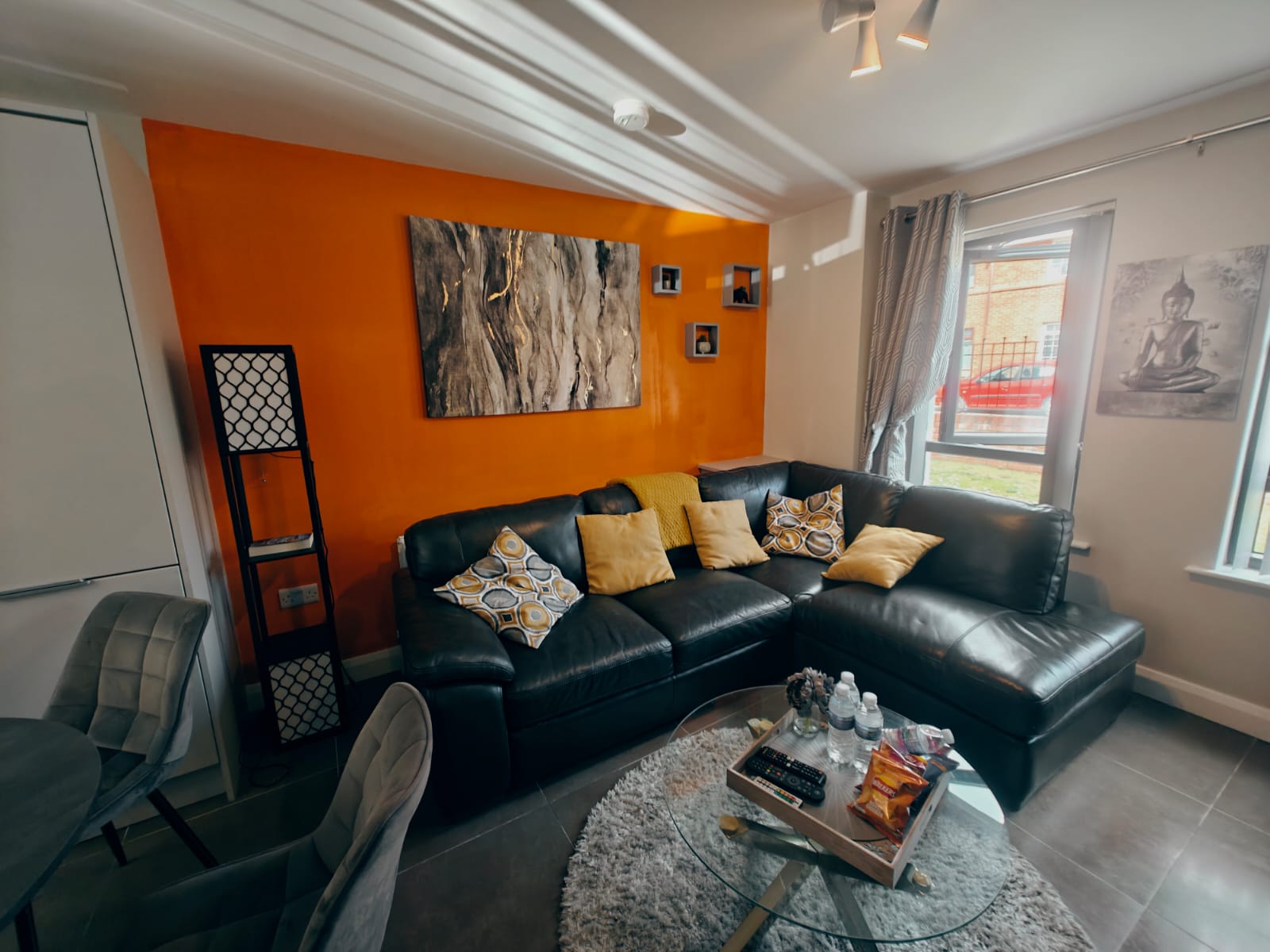 2BR Roseland photo 3