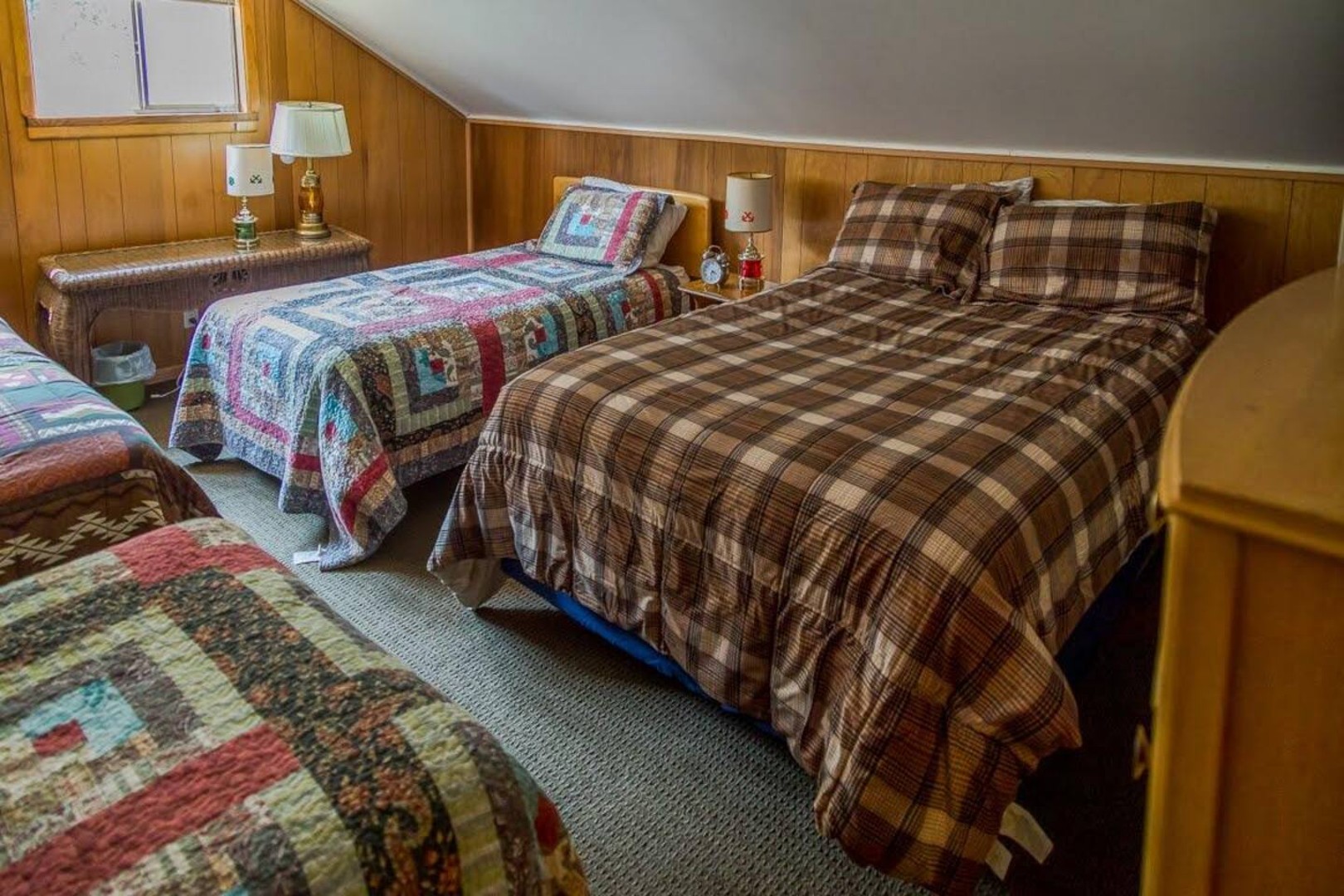 Mammoth Creek Cabin — photo 25