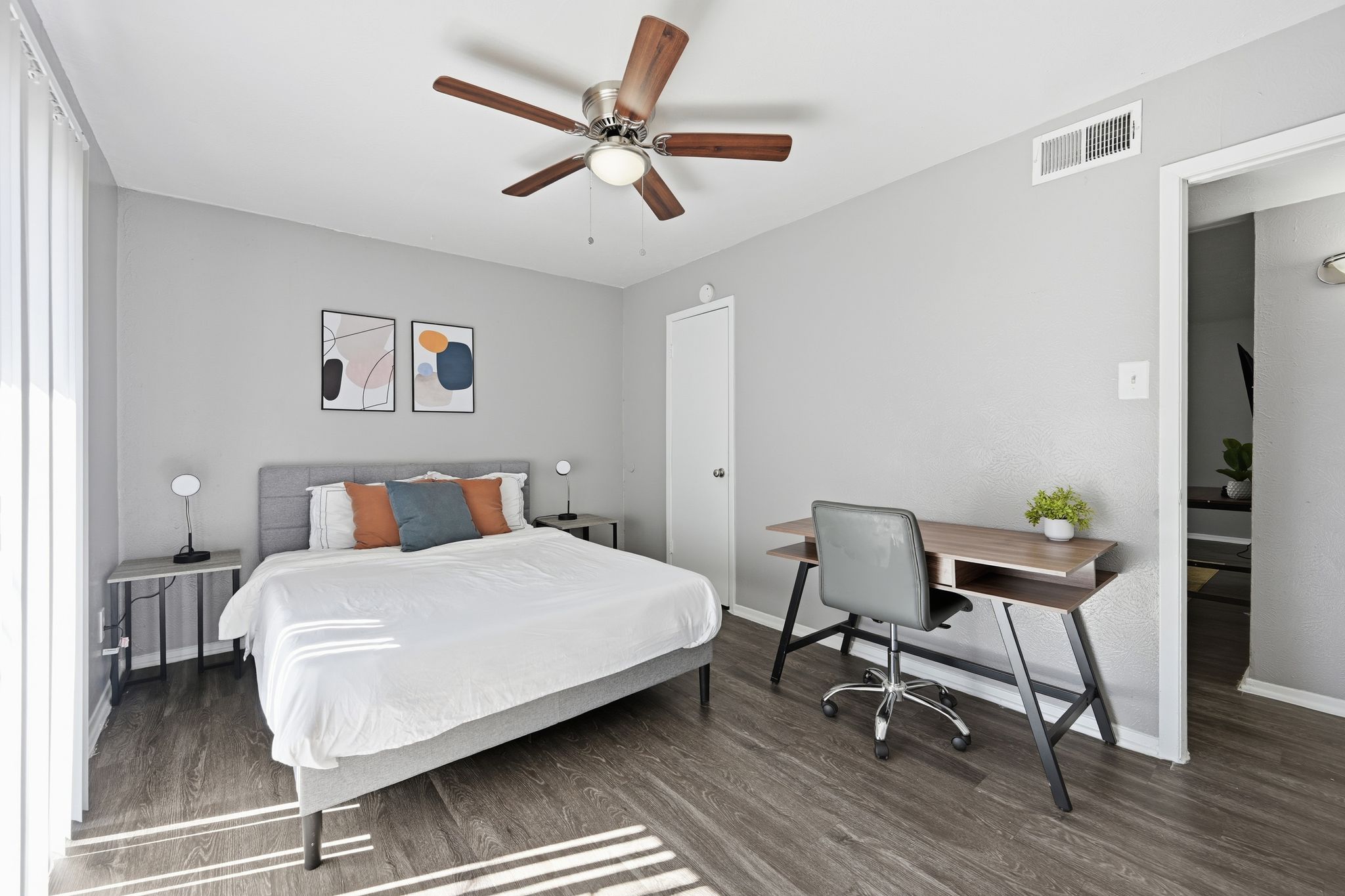 Balcony views in 1-bedroom apartment in Denton, TX