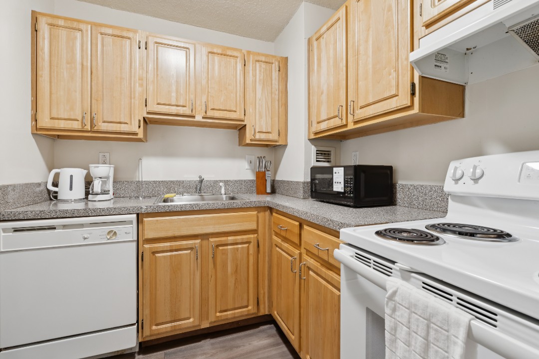Legacy at Imperial Village · Unit 104 1/1
