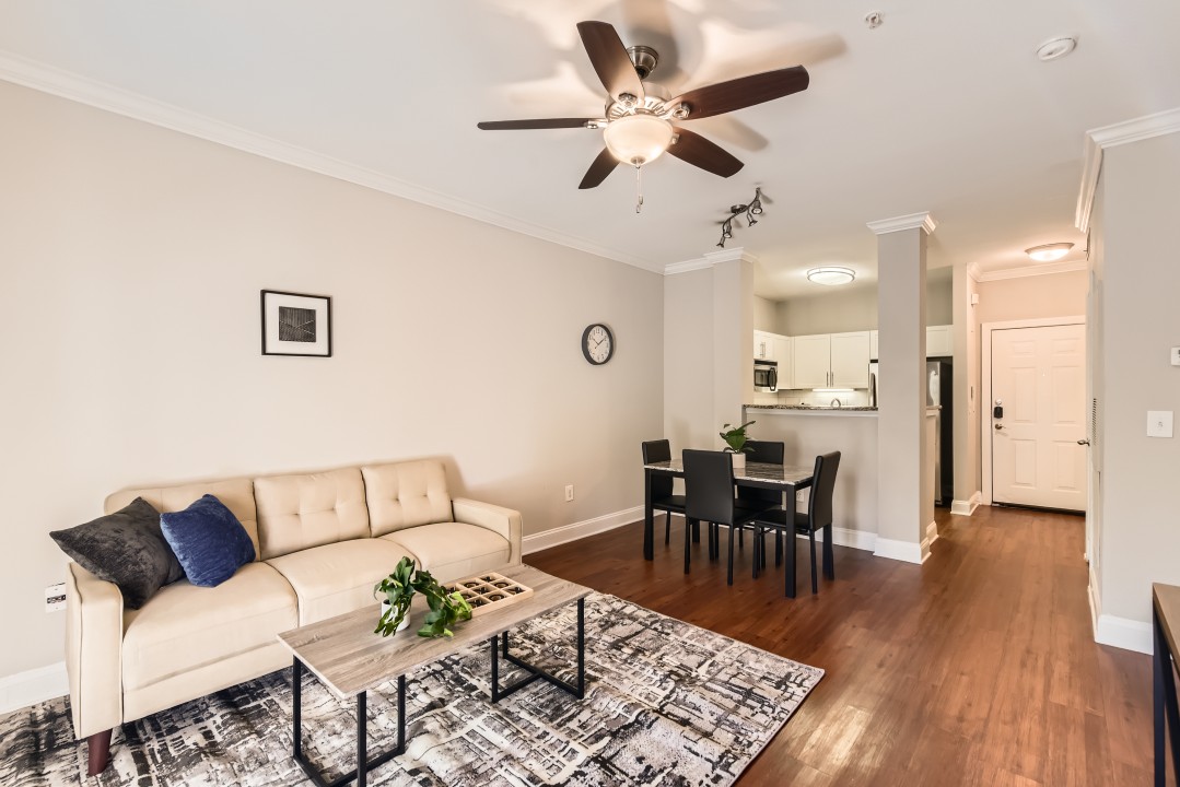 Crest at Midtown · Unit 4505 1/1