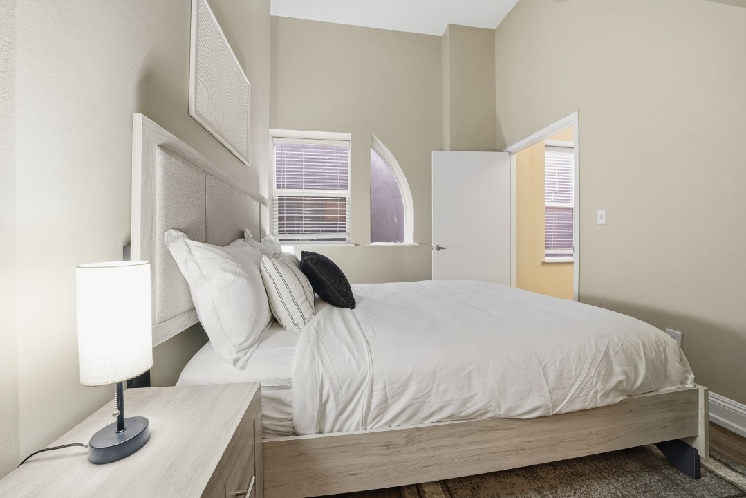 The Liberty Building · Unit 304 1/1