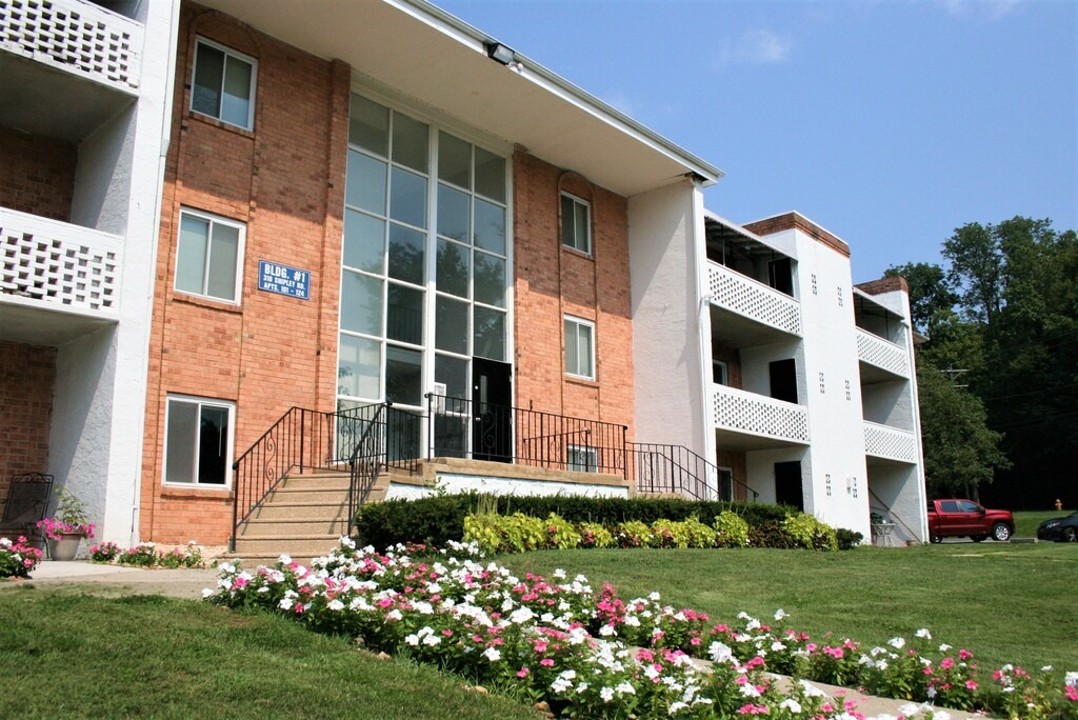 The Chateau, 316 Shipley Rd · Unit apt 415, 2bd/2bth