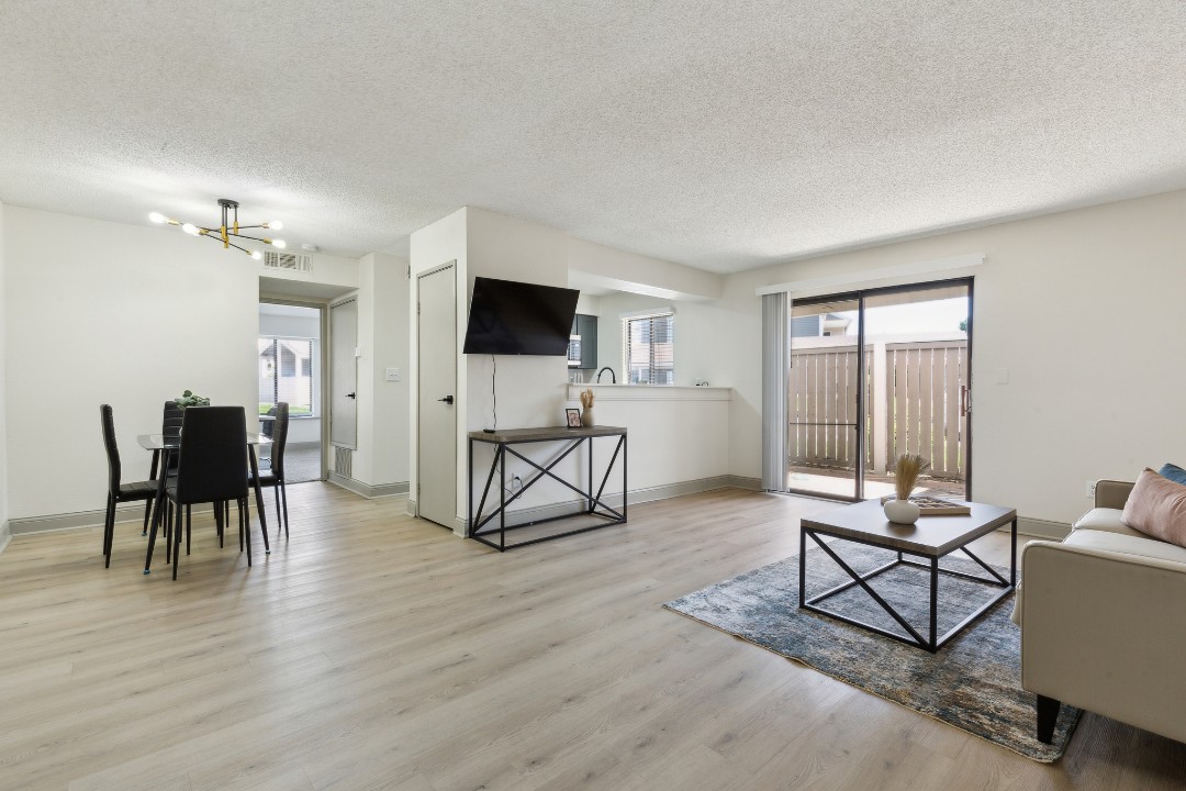 Rosehill Pointe · Unit 55 1/1