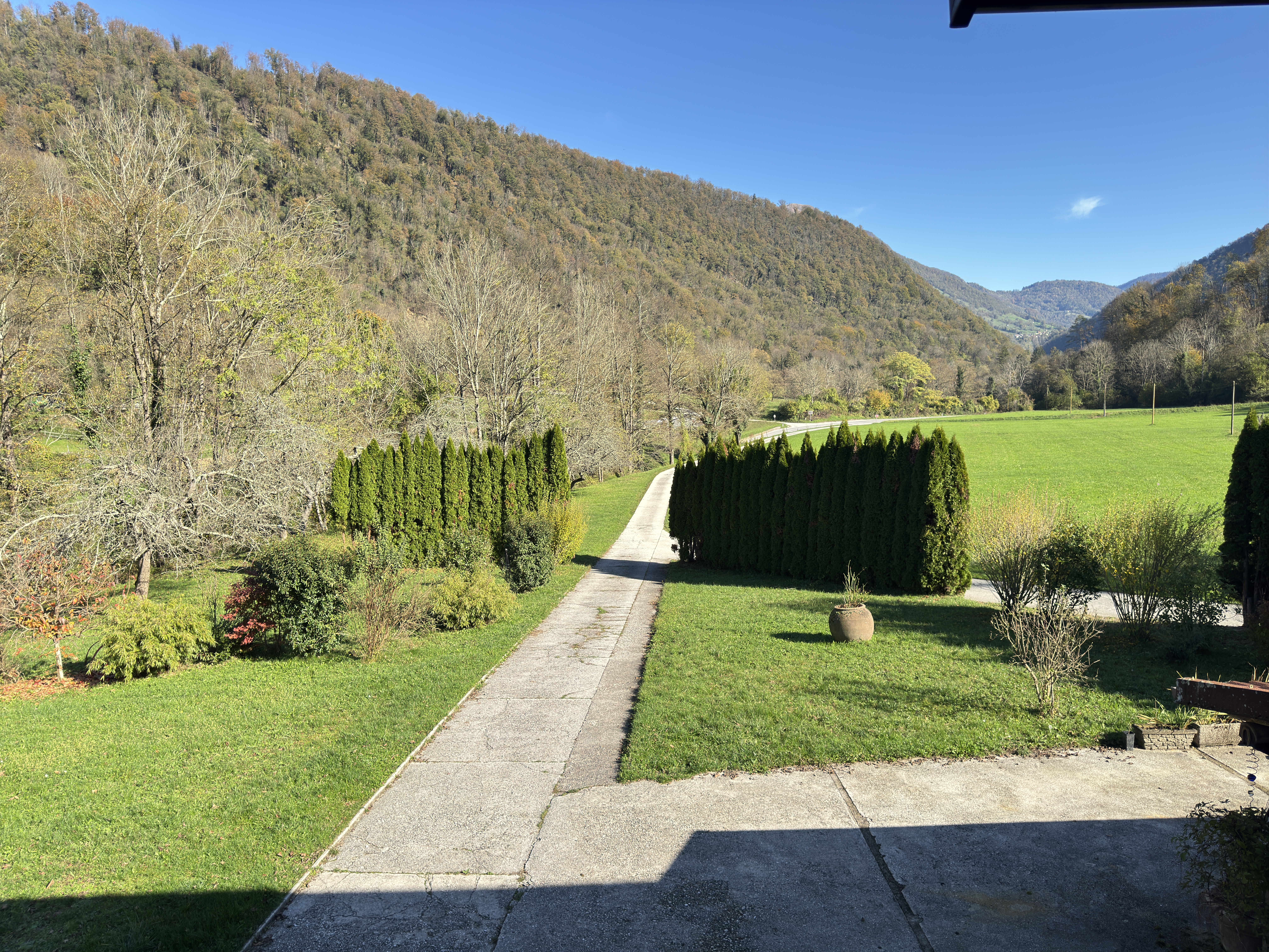 View 2
