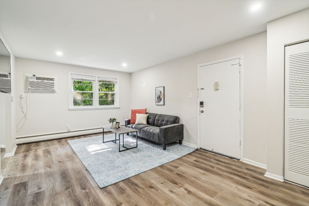 Pinebrook 118 Wharton Drive 2 Bed 2 Bath