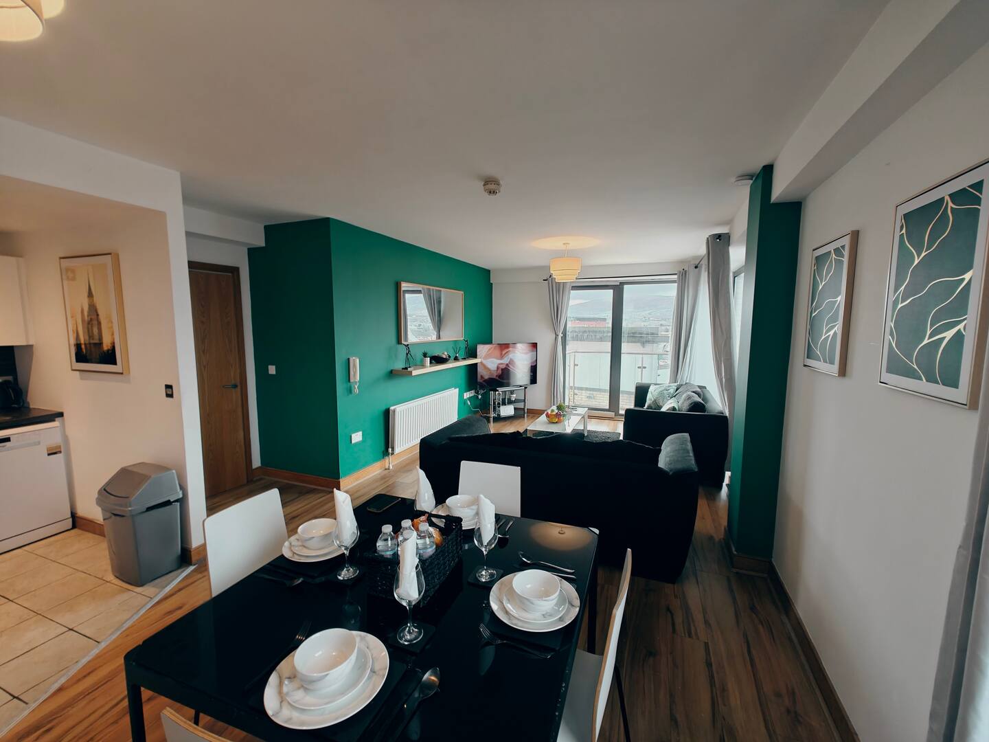 2BR Mountain View City Centre photo 2