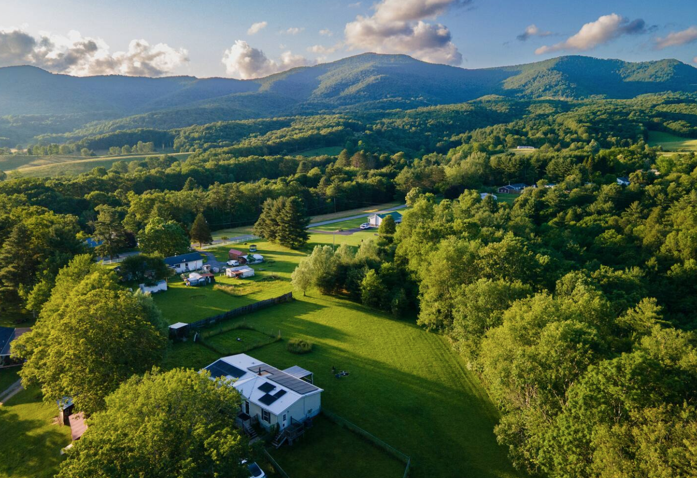 Elk Mountain Aprés — Near Snowshoe Mountain