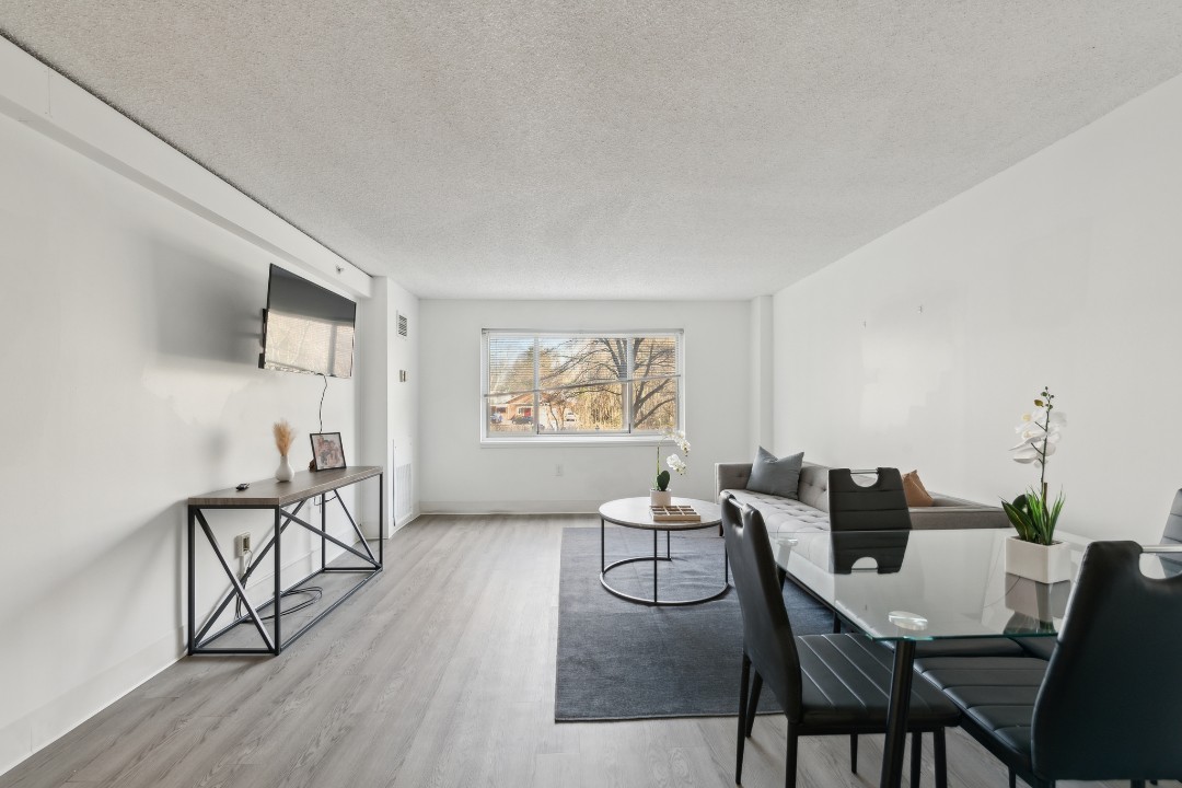 Legacy at Imperial Village · Unit 211 1/1