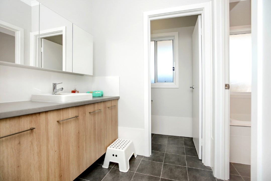 Two Full Bathrooms: Second bathroom with shower and toilet, ensuring comfort for larger groups and families