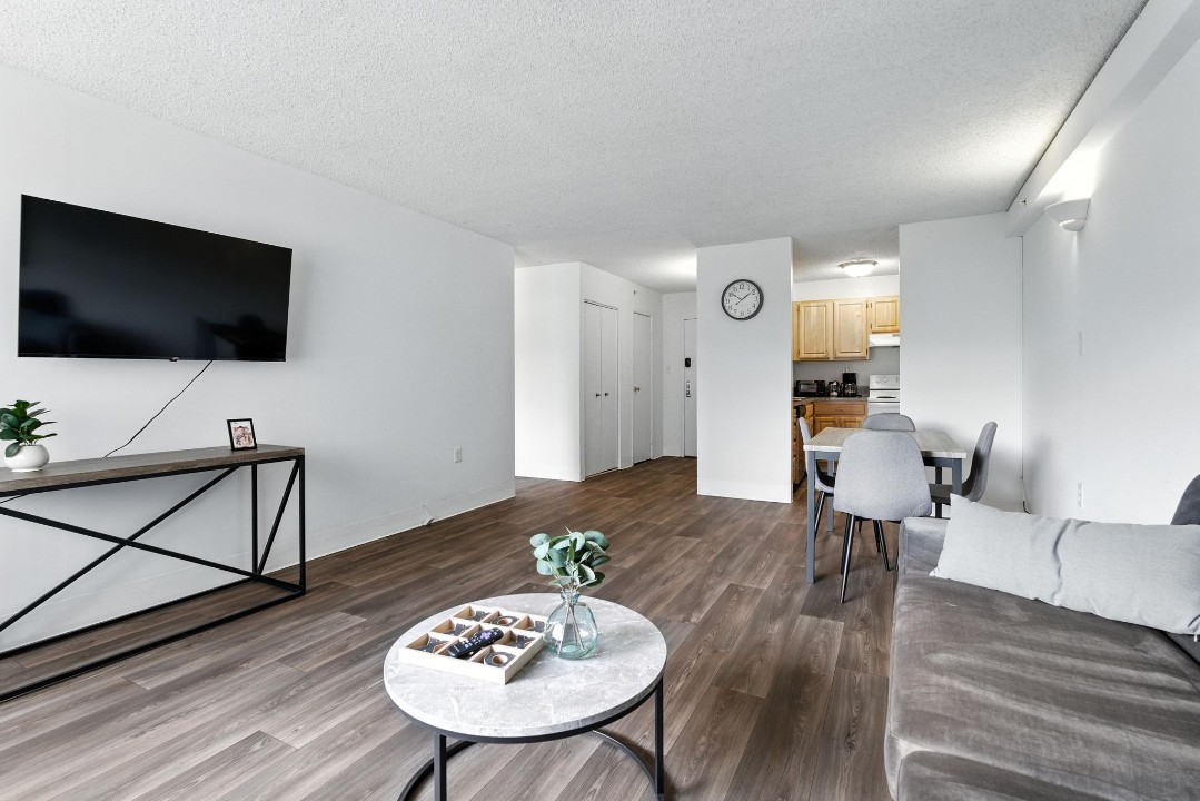 Legacy at Imperial Village · Unit 608 1/1
