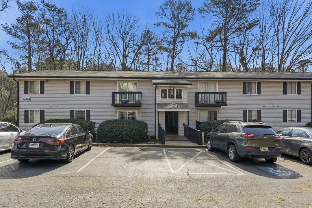 Tucker Square 2/1.5 · Unit 1302C