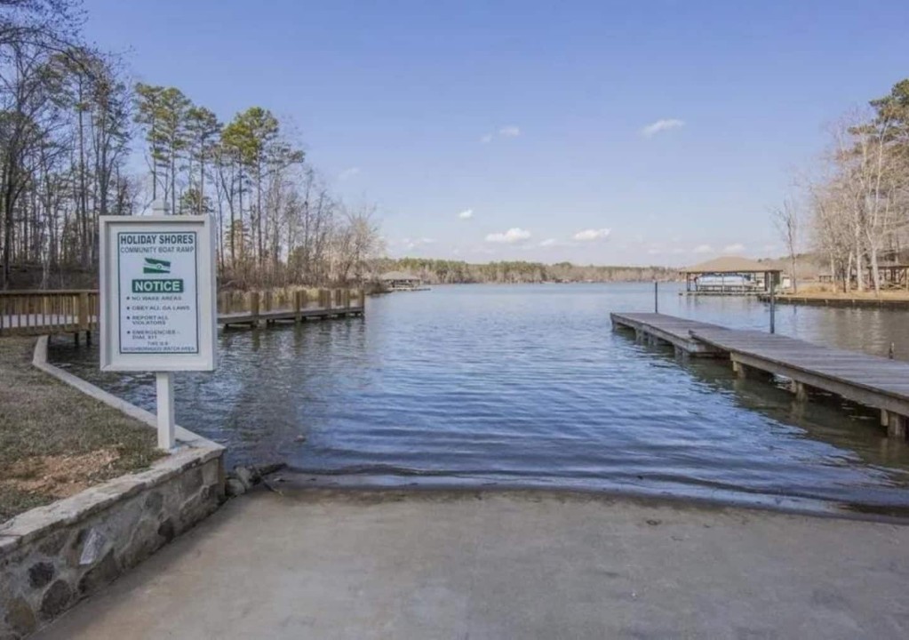 Stress-free lake days. Take advantage of the private, gated ...
