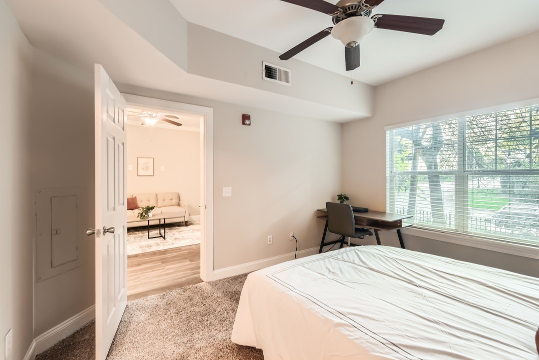Crest at Midtown · Unit 4120 2/2