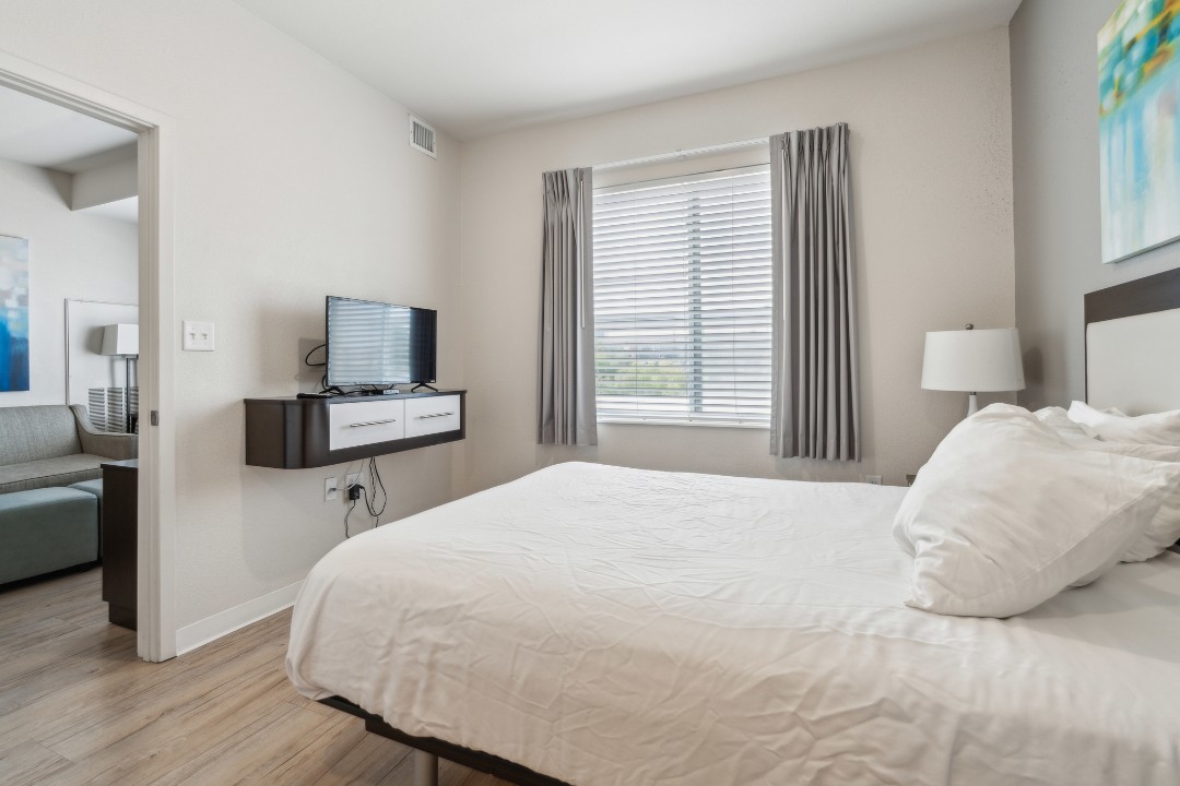 Simplicity At the Rim · Unit 1116  2/2