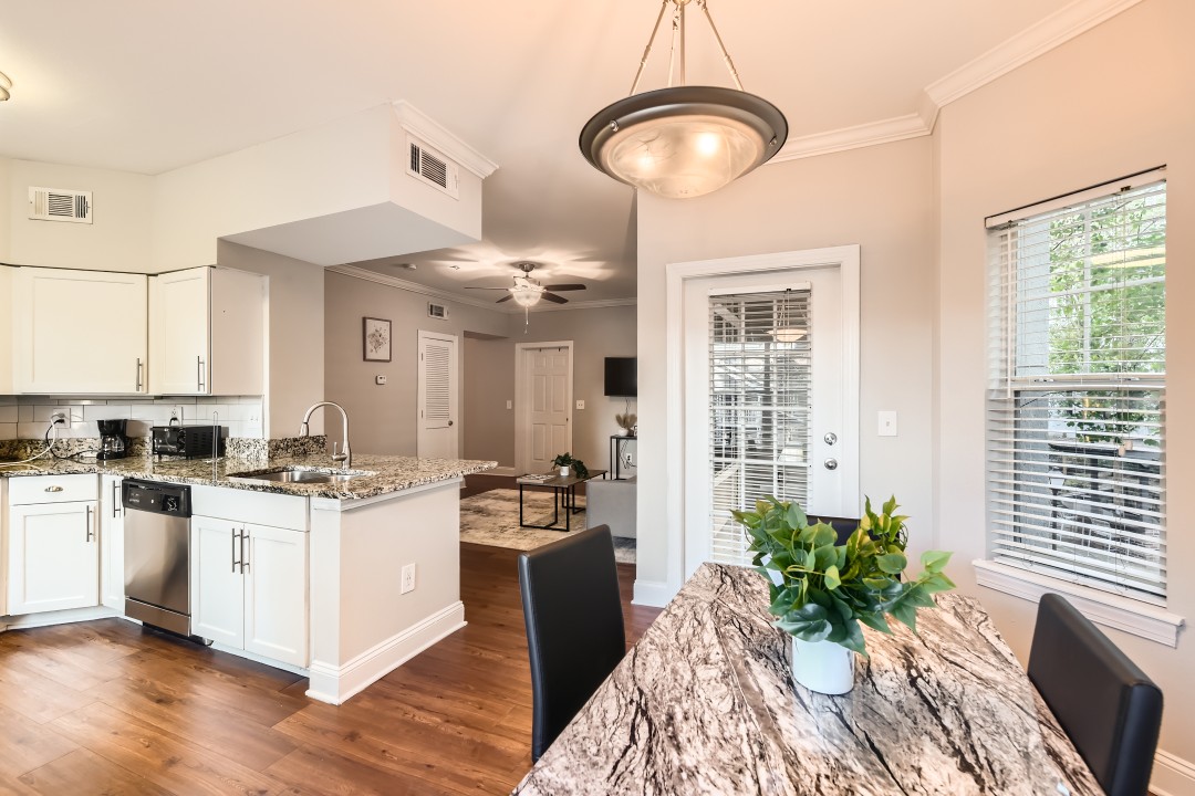 Crest at Midtown · Unit 4117 1/1