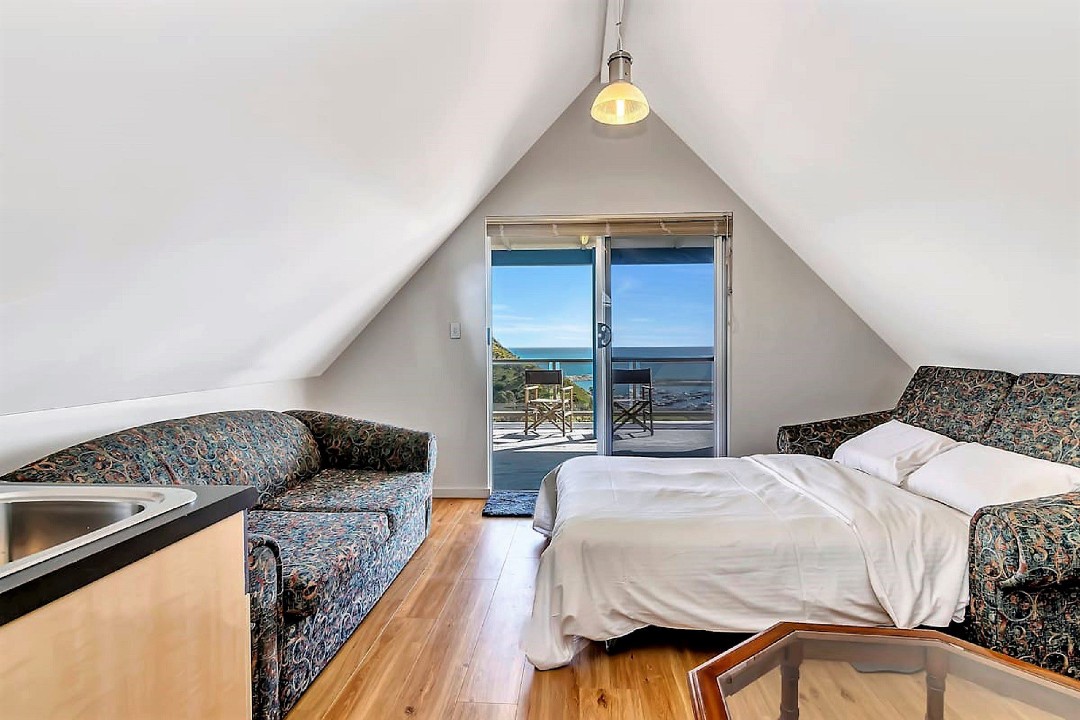 Multiple sleeping zones and communal spaces encourage connection while still offering privacy. Loft Room: Double Sofa Bed (2) (no door) 