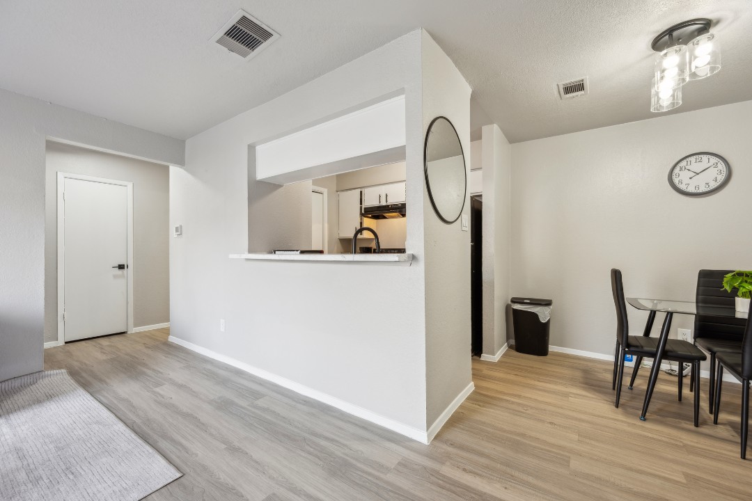 The Chandler · Unit 426 1/1